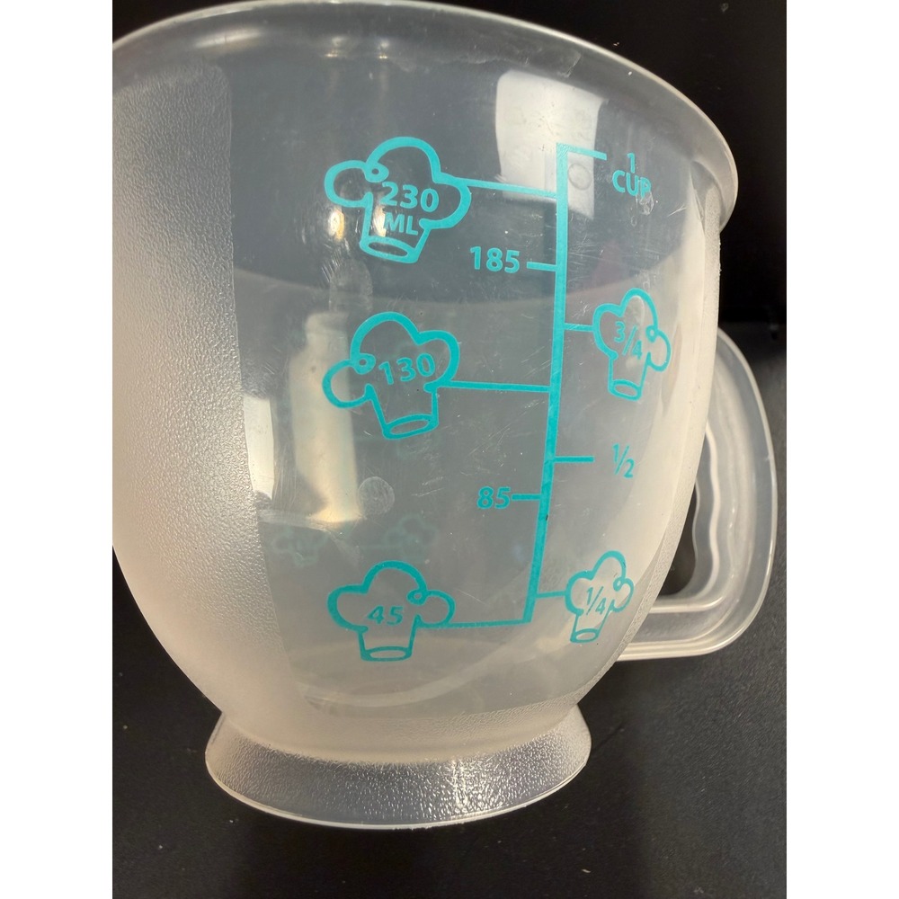 Tupperware 1 Cup kids Mixing Measuring Pitcher Frosted Plastic Teal Markings